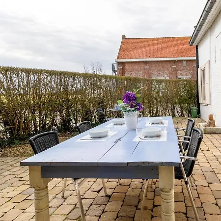 Cosy In With Terrace