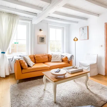 Cosy In With Terrace Stavele